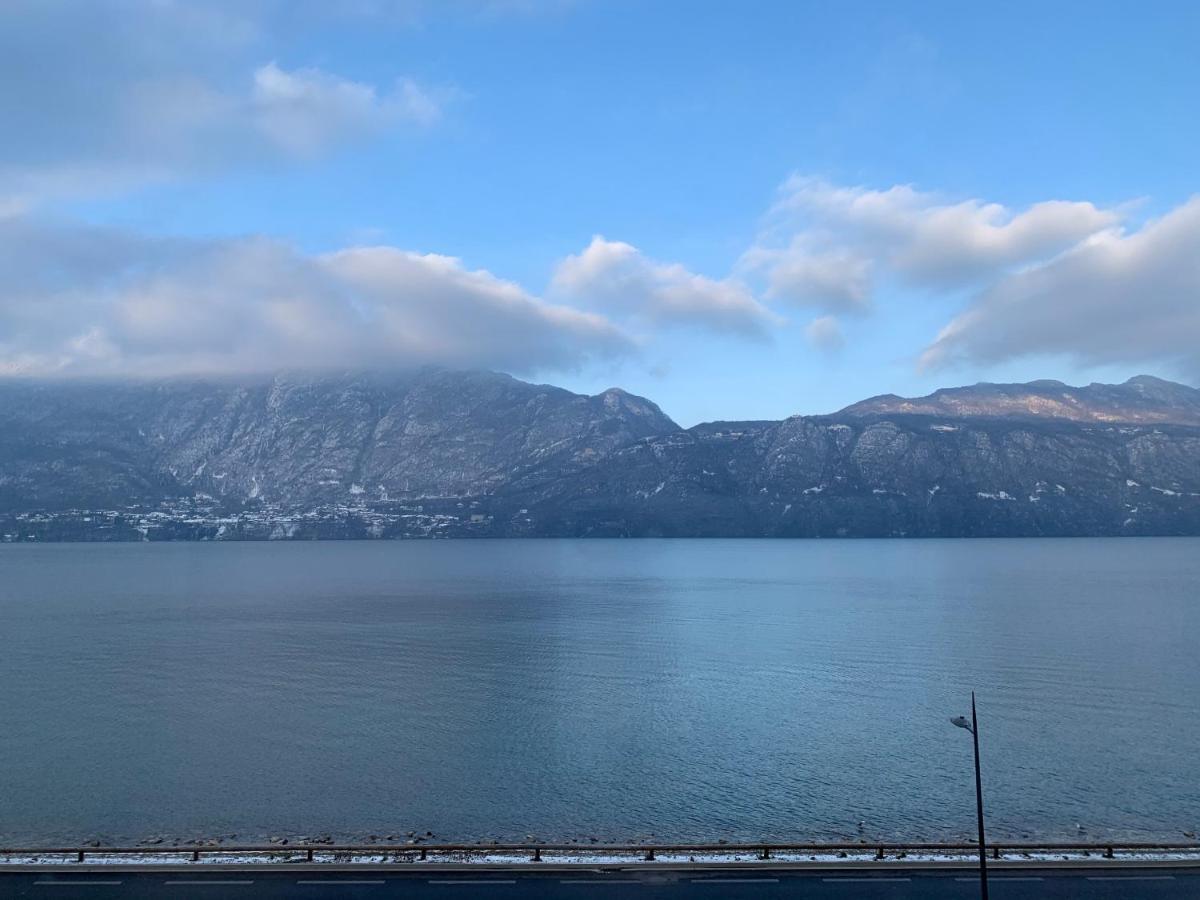 Le Lamartine, Vue Magnifique Face Au Lac Du Bourget Aix-les-Bains Exteriör bild